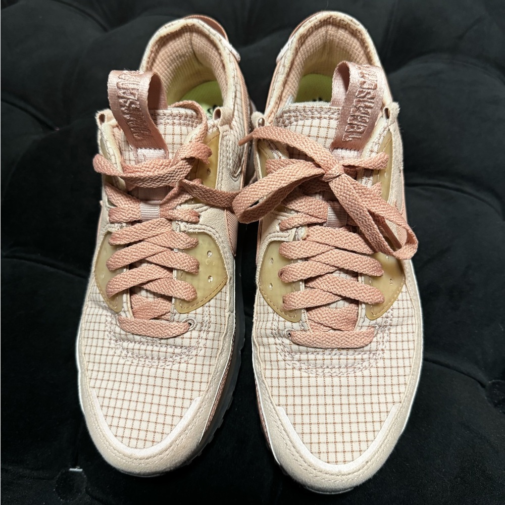 Nike terrascape pink oxford